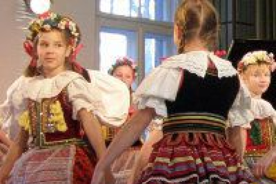 tancerka Mały Bolesławiec