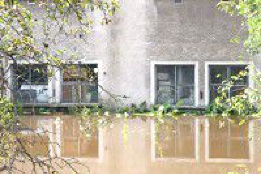 powódź budynek woda willowa