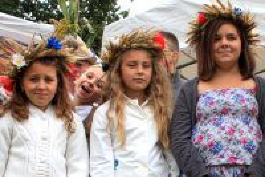 dziewczynka dożynki