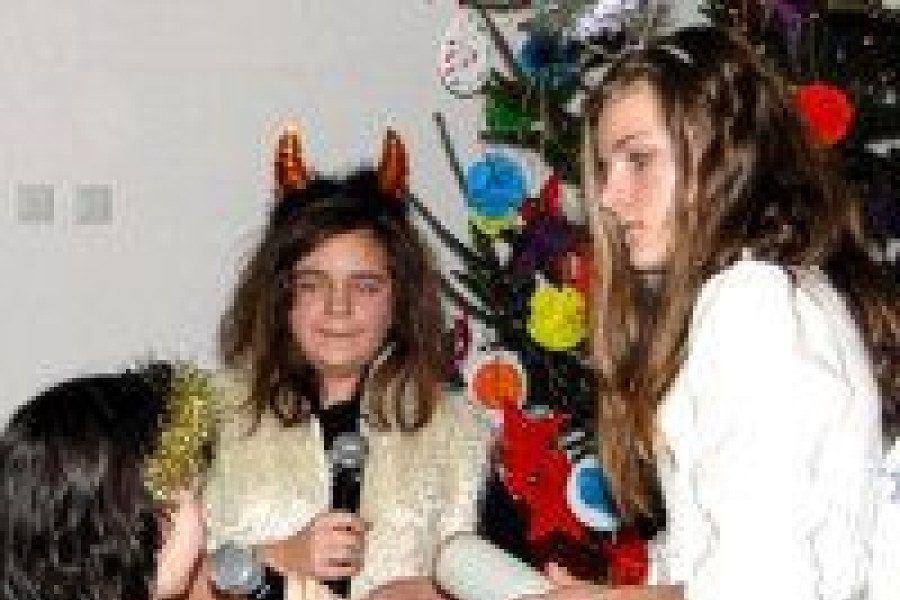 dziewczynka jasełka