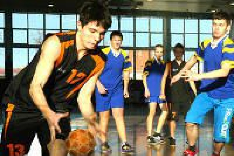 ręczna nowogrodziec piłka