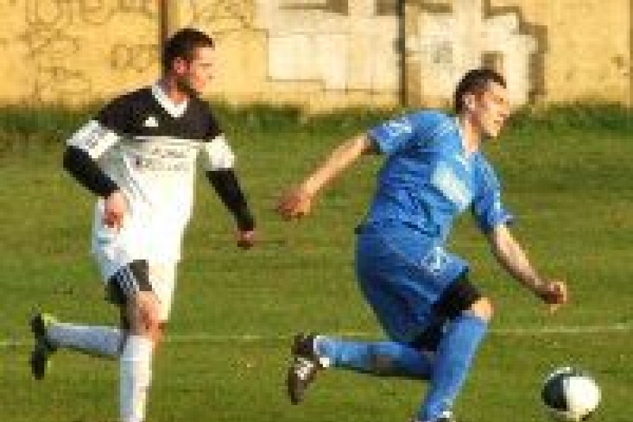 piłkarz bks kuźnia jawor mecz