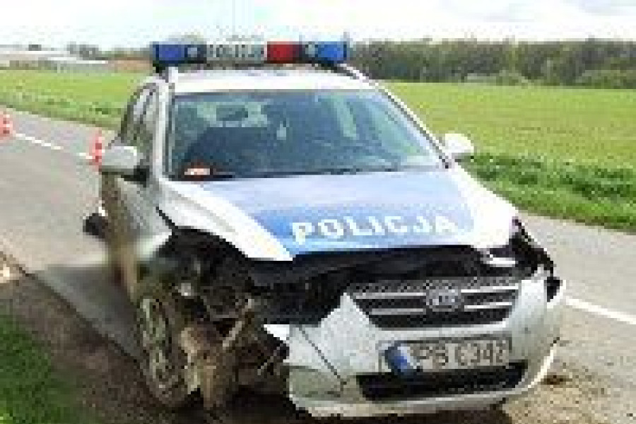 radiowóz policja wypadek warta