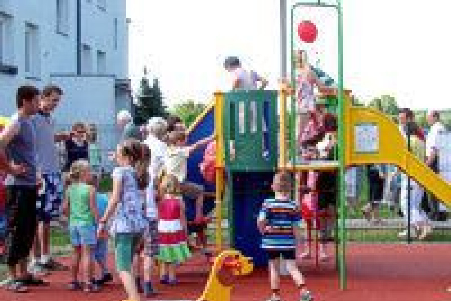 plac zabaw tomaszów