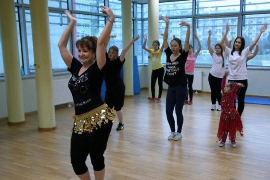 dziecko taniec bok-mcc