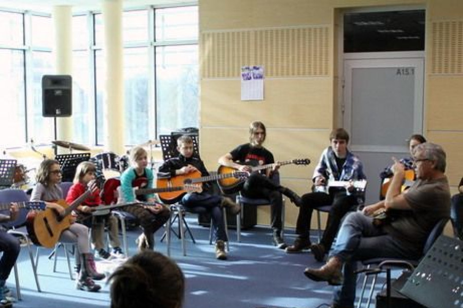 kuc pracownia bok_mcc