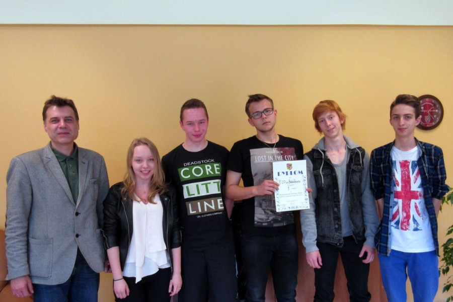 brydż uczeń liceum