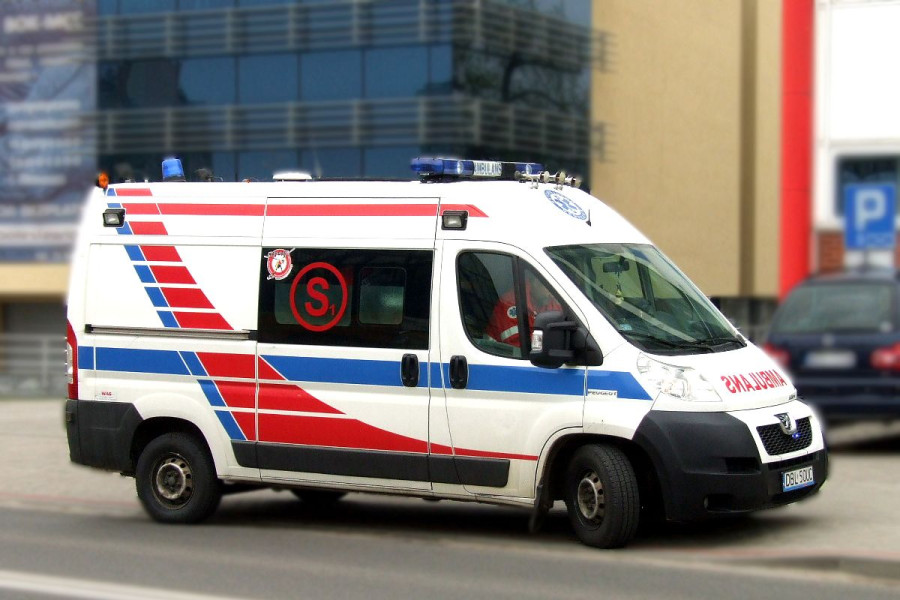 karetka pogotowie ambulans