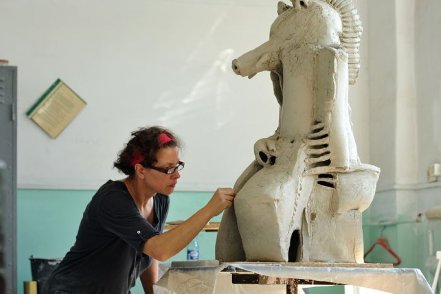 plener artysta rzeźba