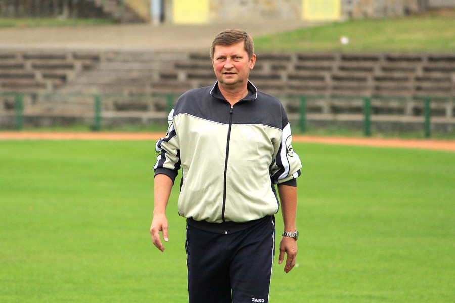 romuald kujawa trener