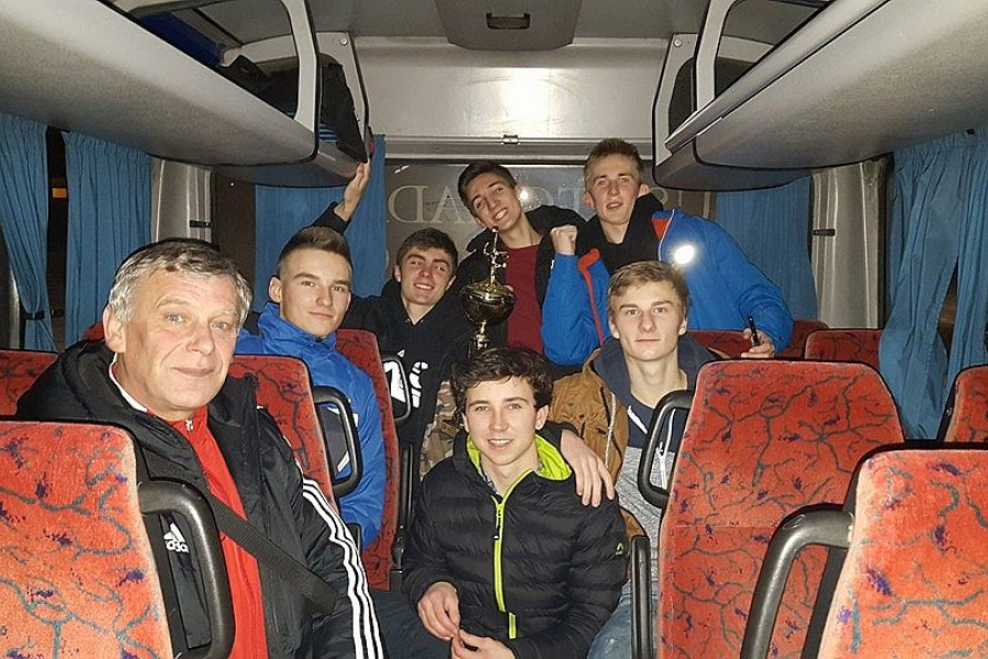 bks junior mistrzostwa