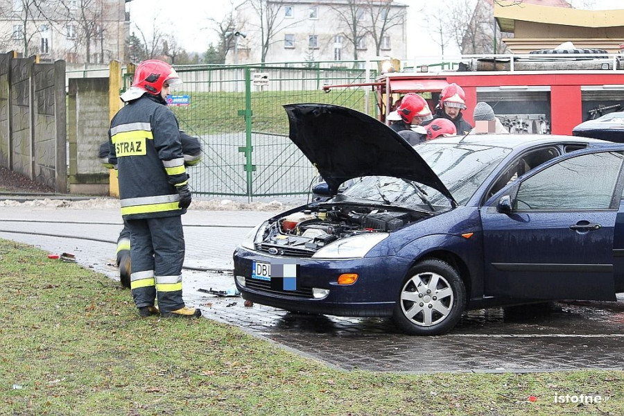 auto pożar stadion