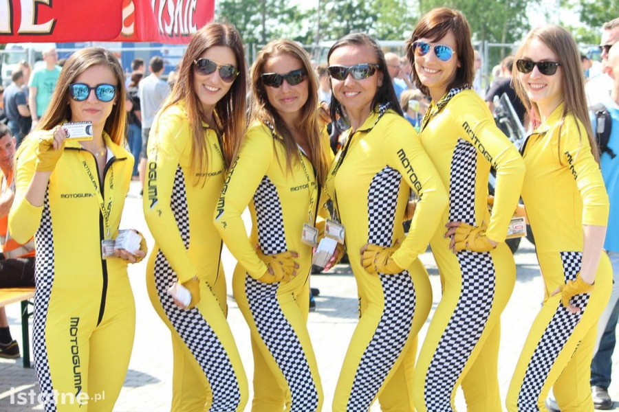 dziewczyny moto show