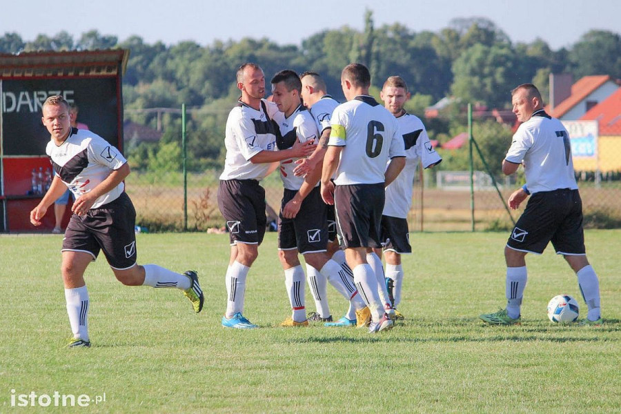 gks tomaszów bolesławiecki piast wykroty puchar