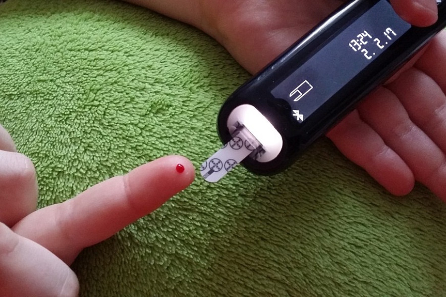 glukometr pomiar cukier