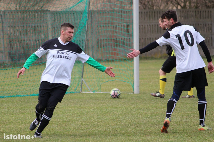 bks bolesławiec piłkarz