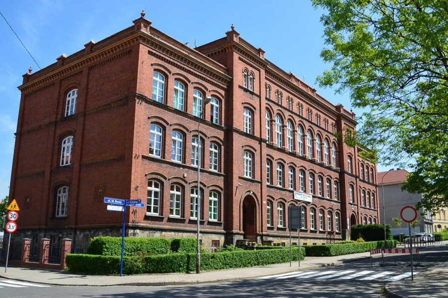 SP nr 4 Bolesławiec