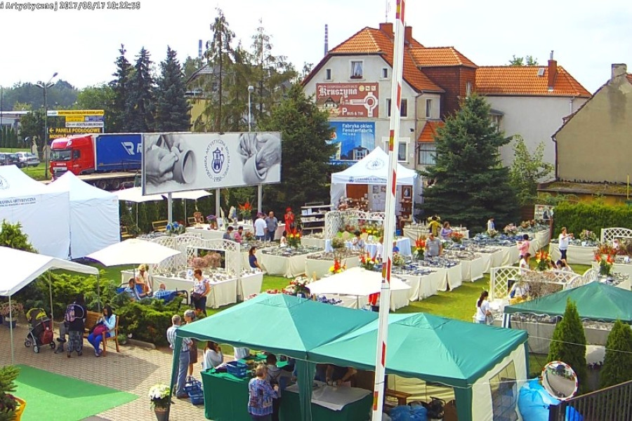 kamera  ogród  ceramika artystyczna