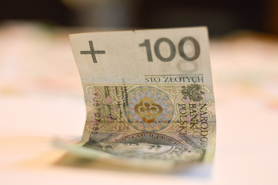 100 zł