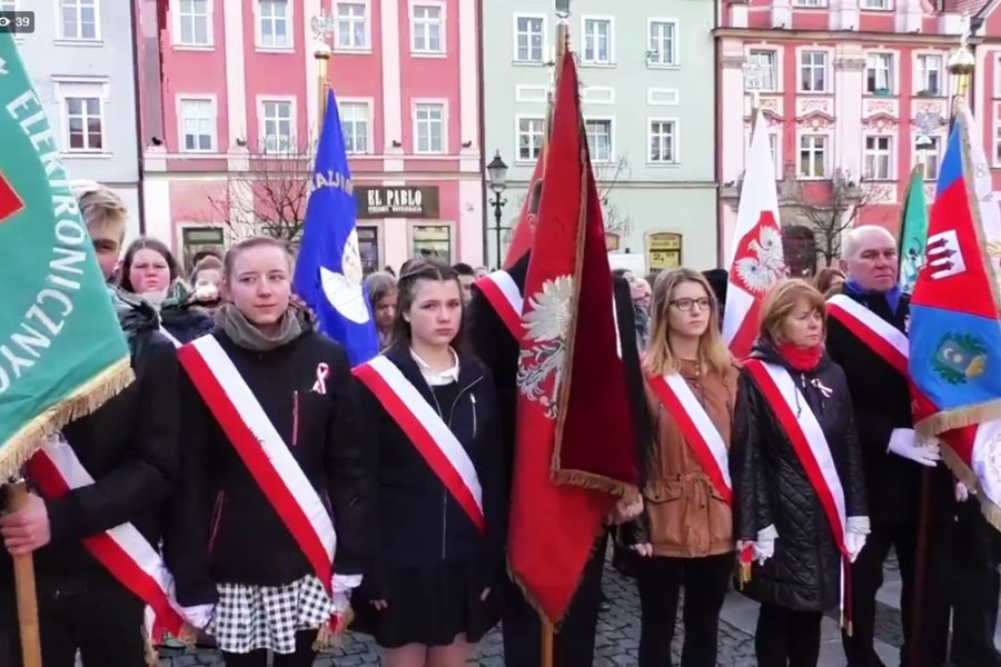 flaga  święto niepodległości