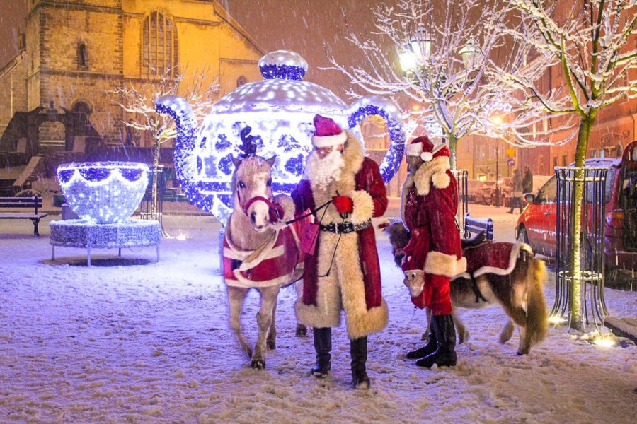 mikołaj  konik  rynek  święta