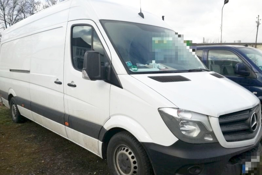 bus  kradzież  policja