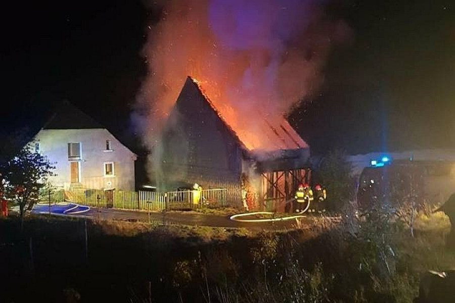 pożar stodoła raciborowice