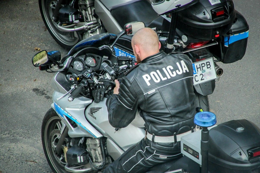 policja kogut motor
