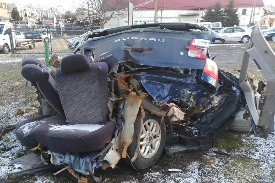 wypadek subaru