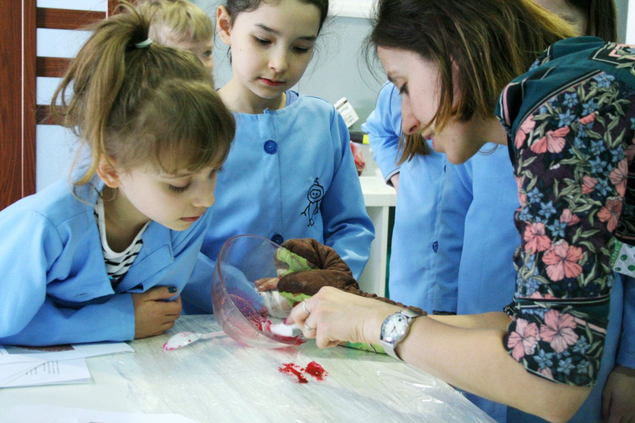 dziecko zajęcia kuchnia