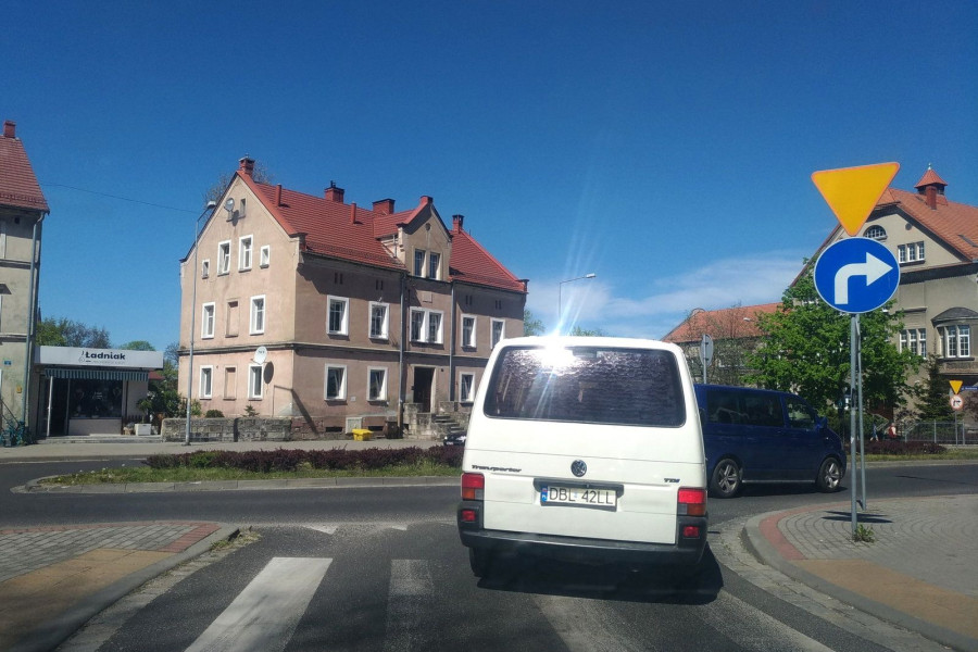 skrzyżowanie karola miarki