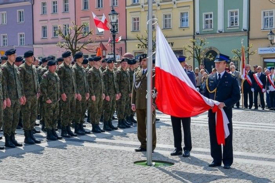 flaga dzień flagi rynek