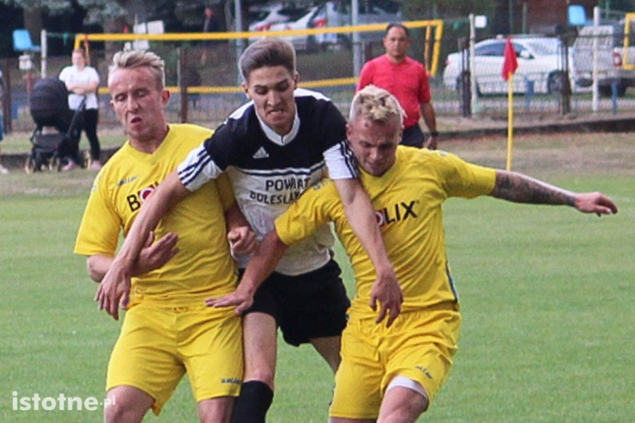 bks gryf gryfów śląski sparing