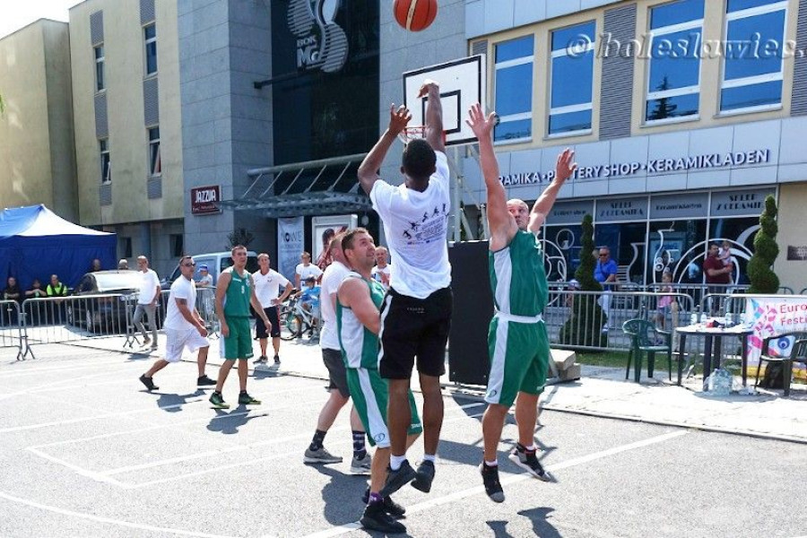 koszykówka uliczna mecz