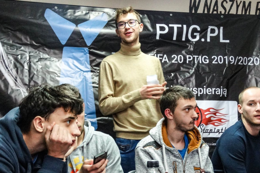 ludzie  wydarzenie esport