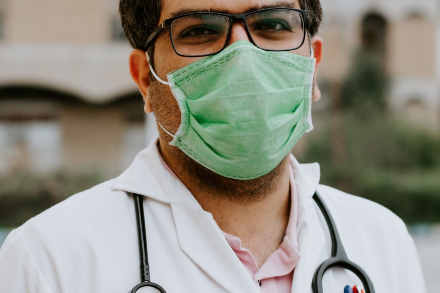 lekarz maska