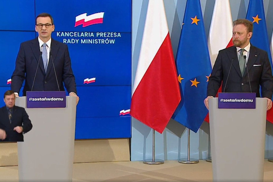 premier mateusz morawiecki minister łukasz szumowski