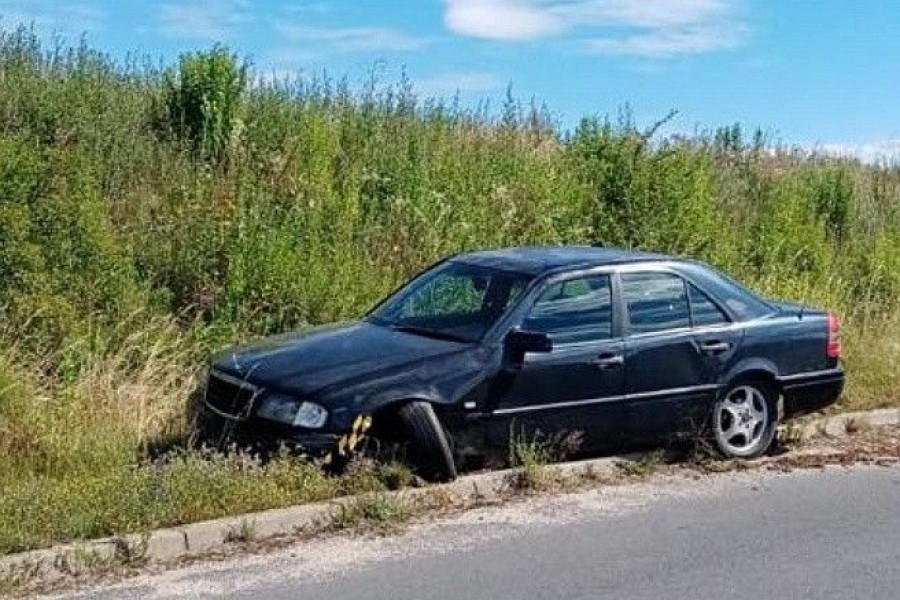 mercedes urwane koło