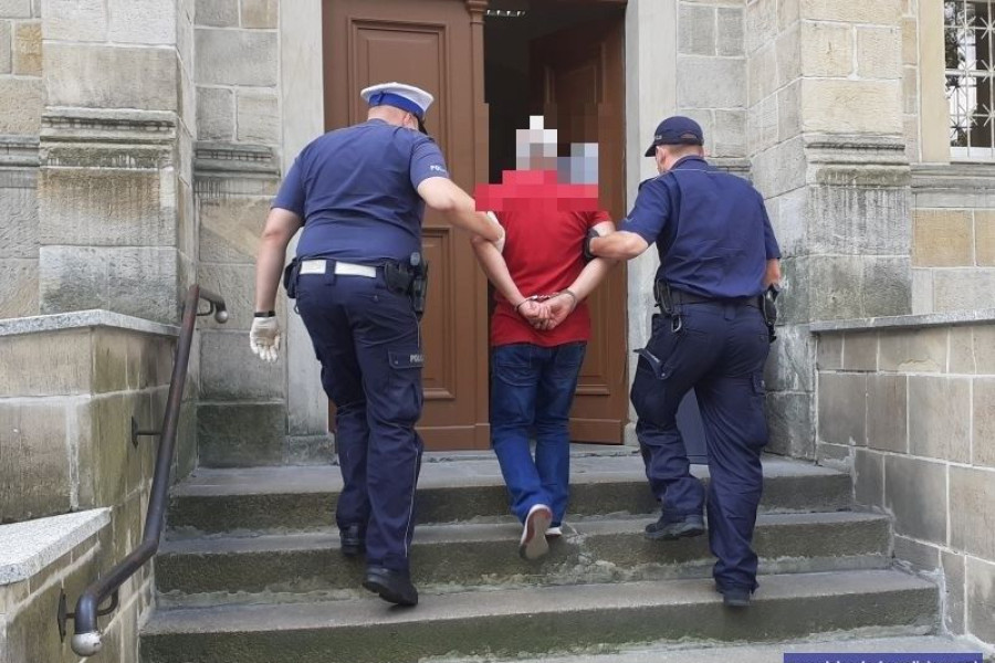 ukrainiec policja a4