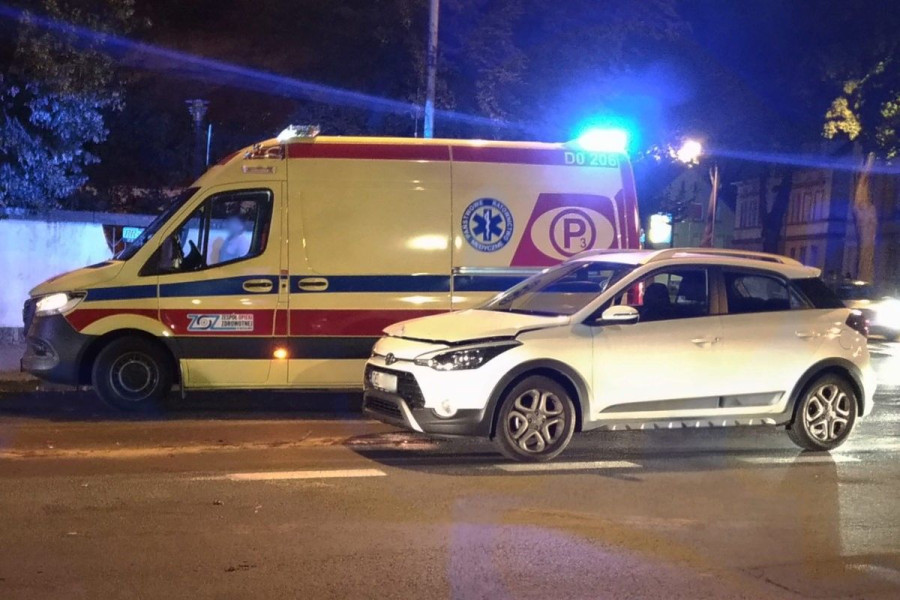 zderzenie auto chrobrego