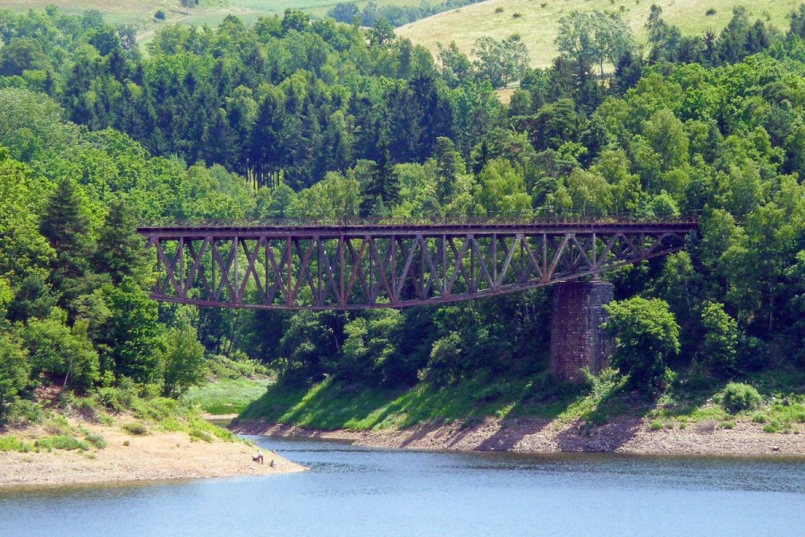 Most nad Jeziorem Pilchowickim