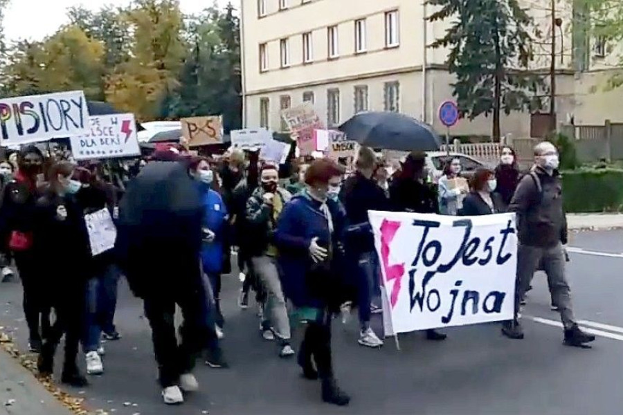 protest strajk kobiet