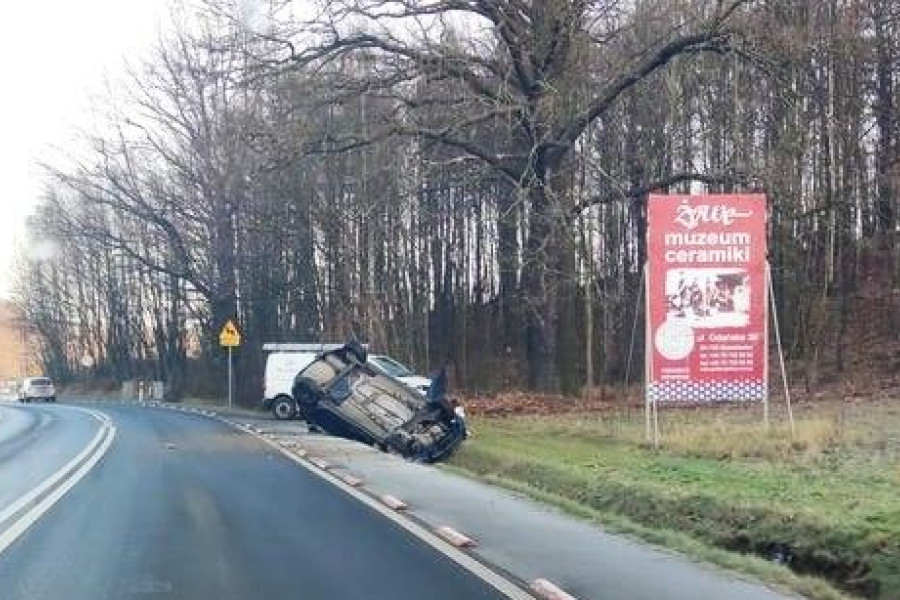 dachowanie auto włodzice wielkie