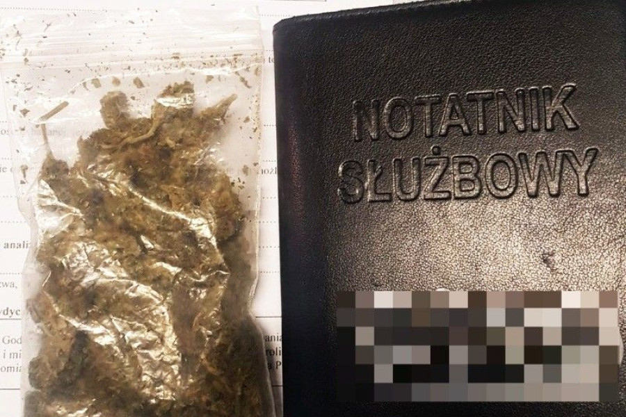 woreczek marihuana notatnik