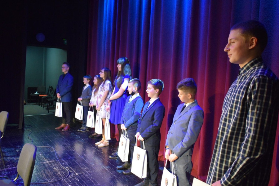 scena artysta koncert