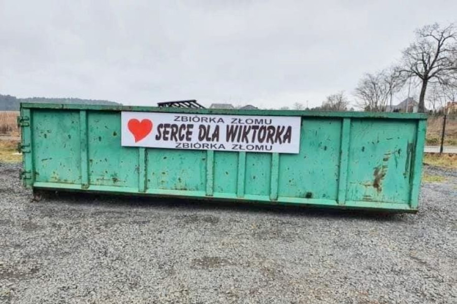 kontener złom trzebień