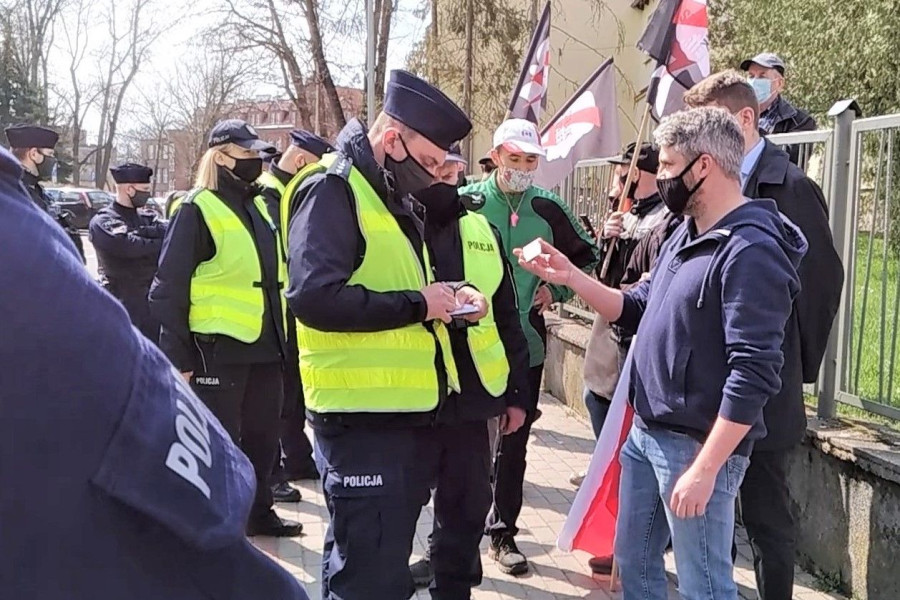 policja legitymowanie