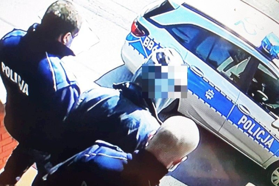 policja aresztowany