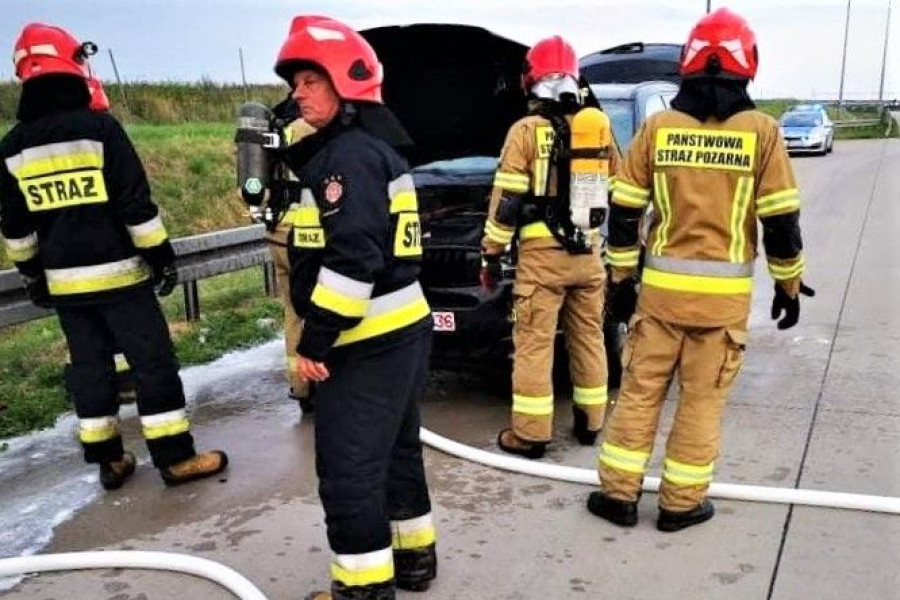 pożar auto a4