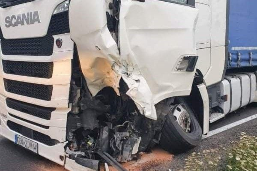 wypadek ciężarówka trzebień